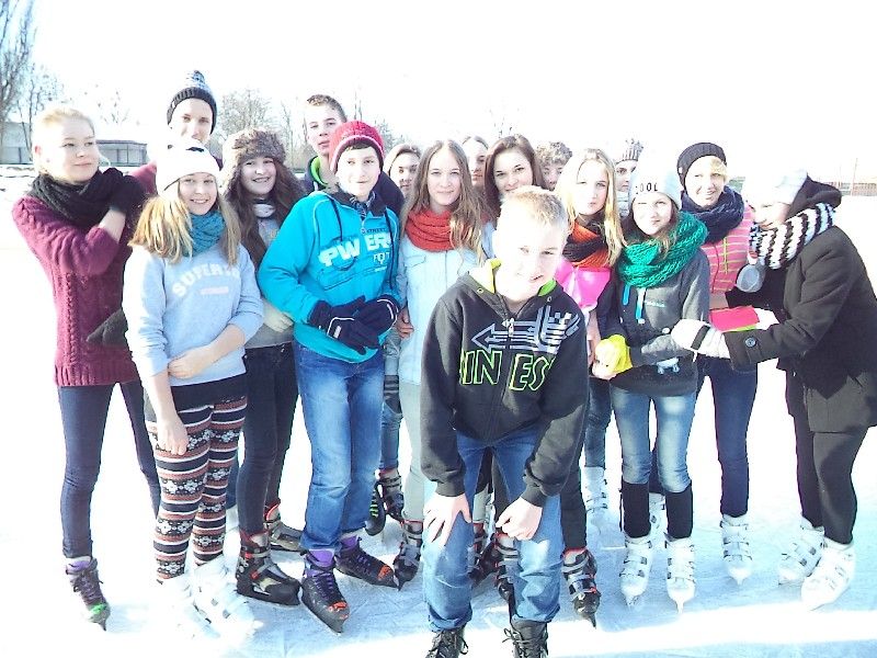 Pierwszy dzień ferii na lodzie 