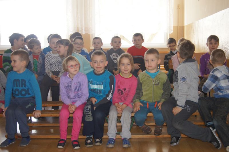 Dzień Kobiet w Szkole Filialne w Więsławicach