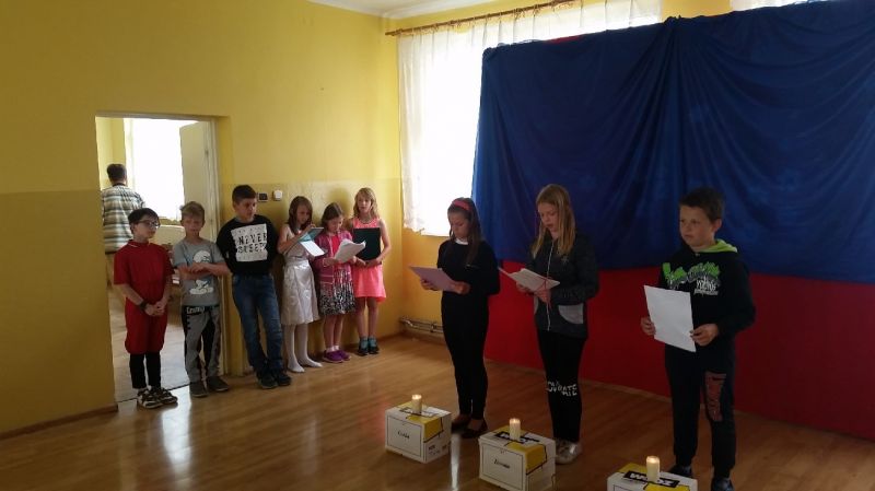 Przedstawienie z zakresu profilaktyki uzależnień pod hasłem 