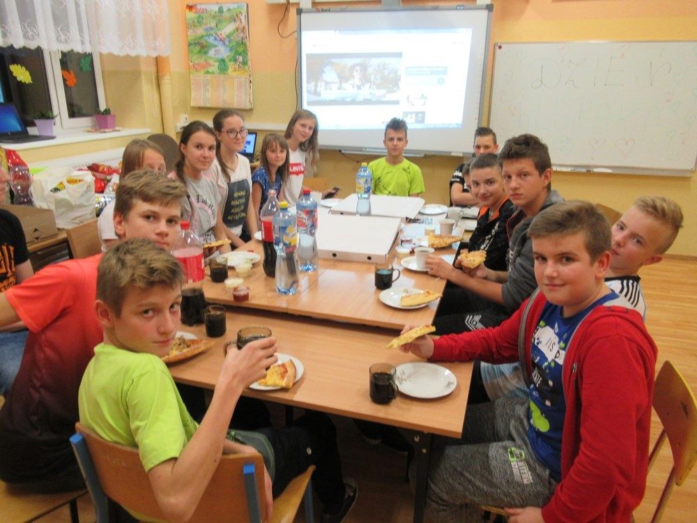 Niezapomniana noc w Szkole Filialnej w Więsławicach